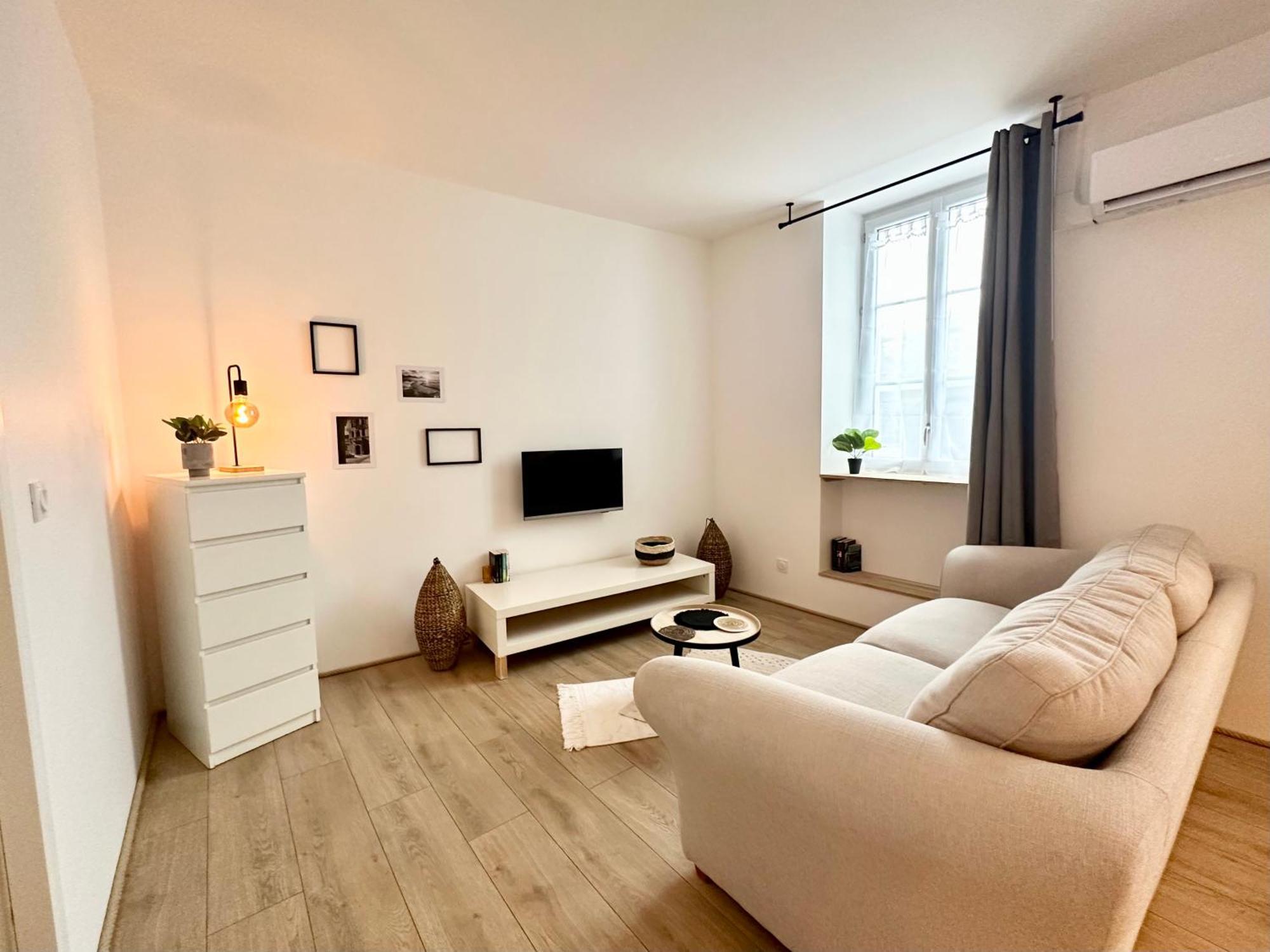 Apartamento Le Despiau - Parking - Clim - Fibre - Proche Base Mont de Marsan Exterior foto