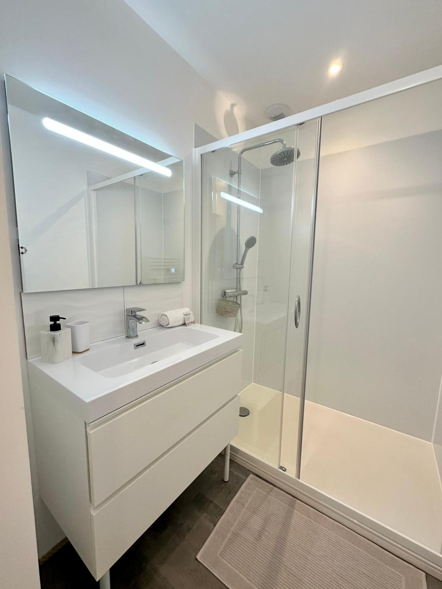 Apartamento Le Despiau - Parking - Clim - Fibre - Proche Base Mont de Marsan Exterior foto